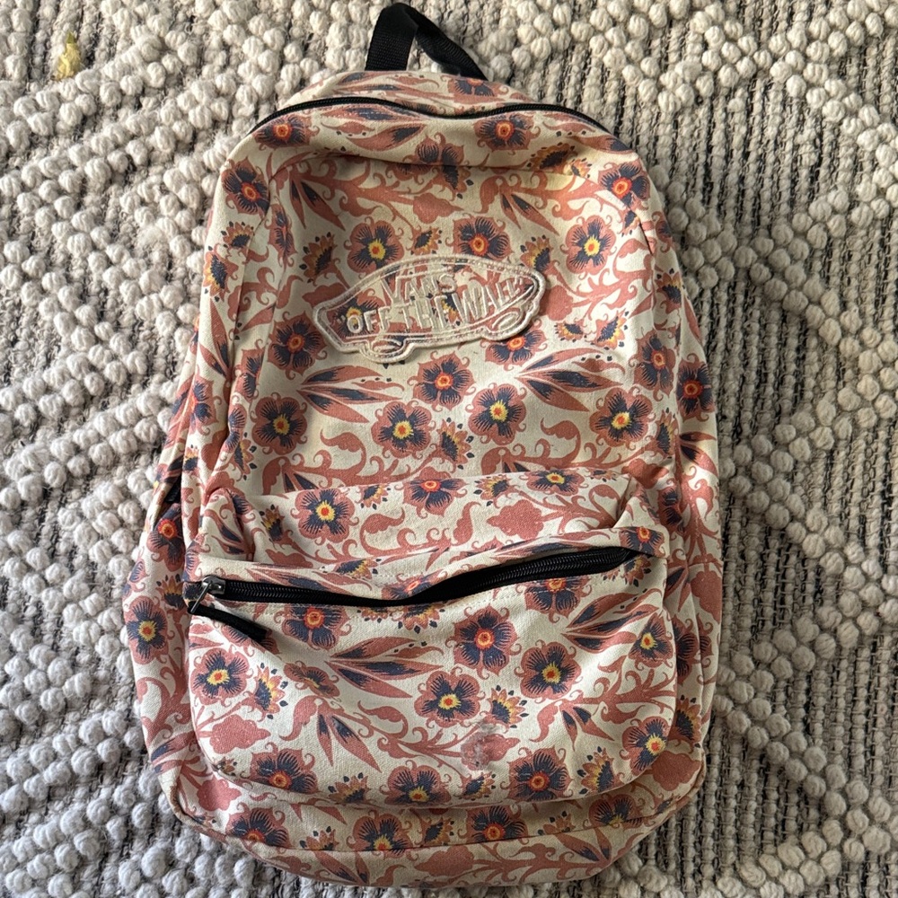Vans “Off The Wall” Floral Patterned Backpack